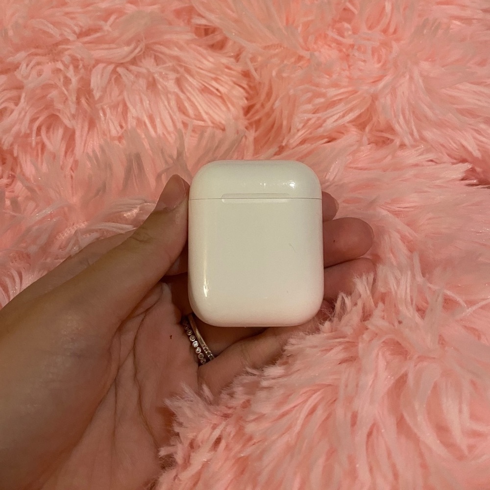 Authentic AirPods 🤍